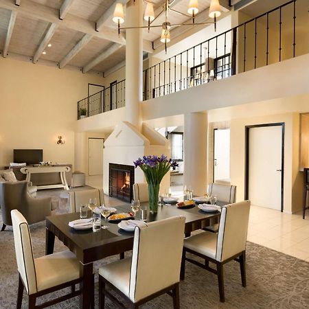 Doubletree By Hilton Paradise Valley Resort Scottsdale Exterior photo