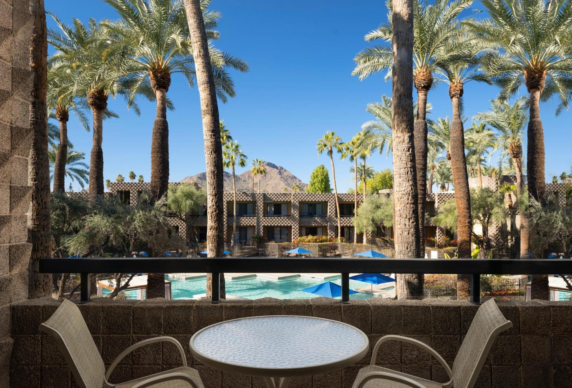 Doubletree By Hilton Paradise Valley Resort Scottsdale Exterior photo