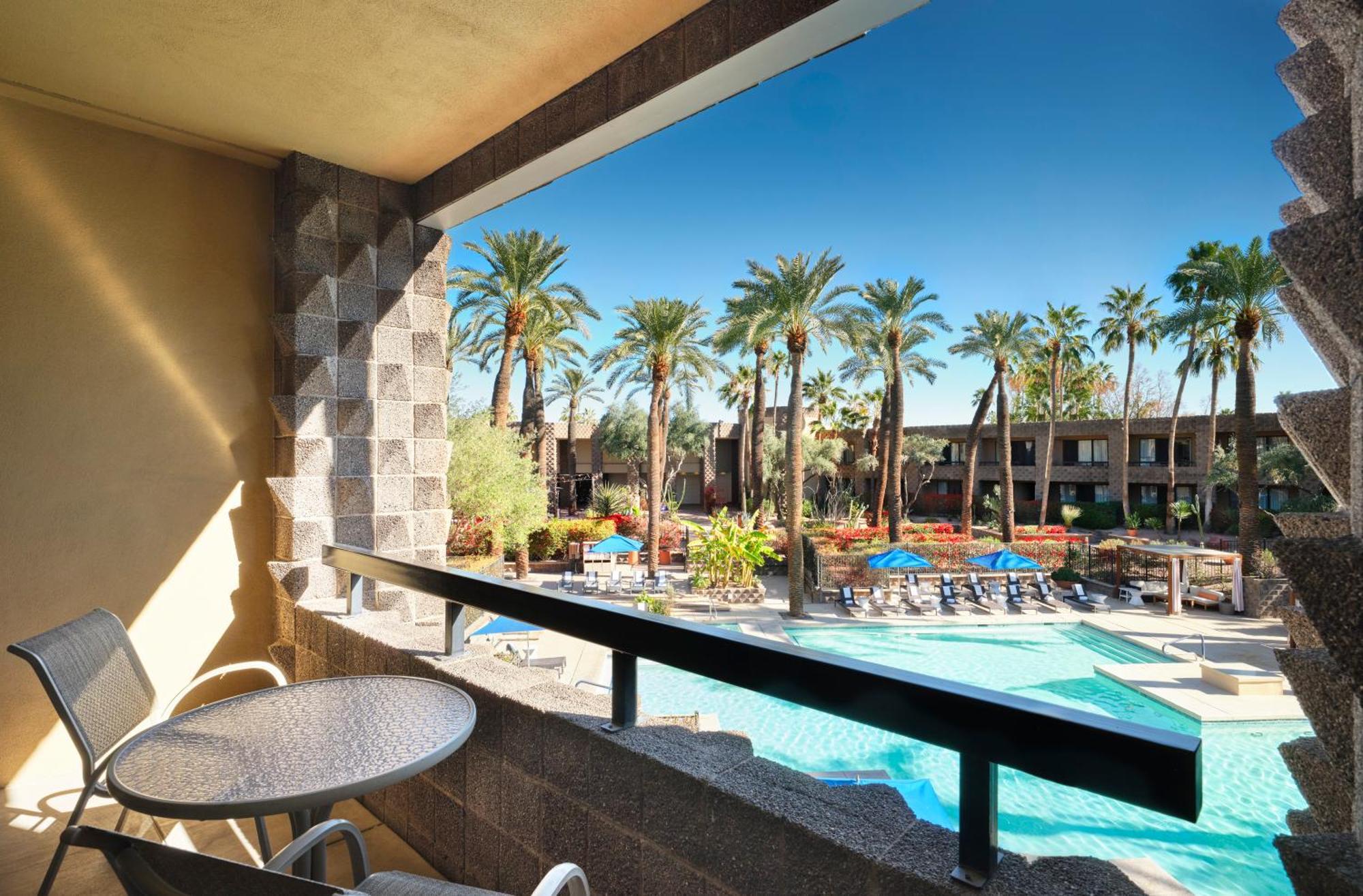 Doubletree By Hilton Paradise Valley Resort Scottsdale Exterior photo