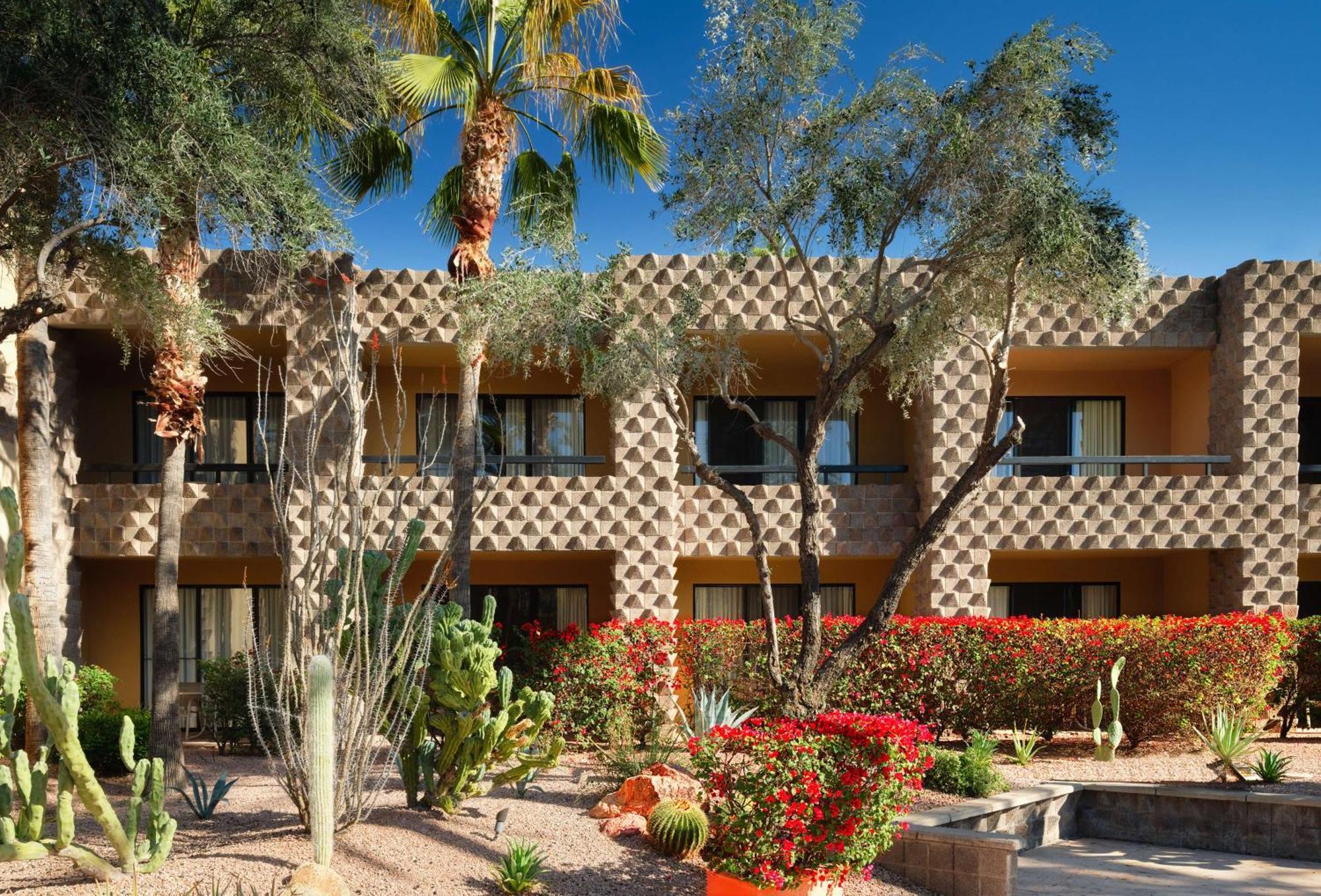 Doubletree By Hilton Paradise Valley Resort Scottsdale Exterior photo