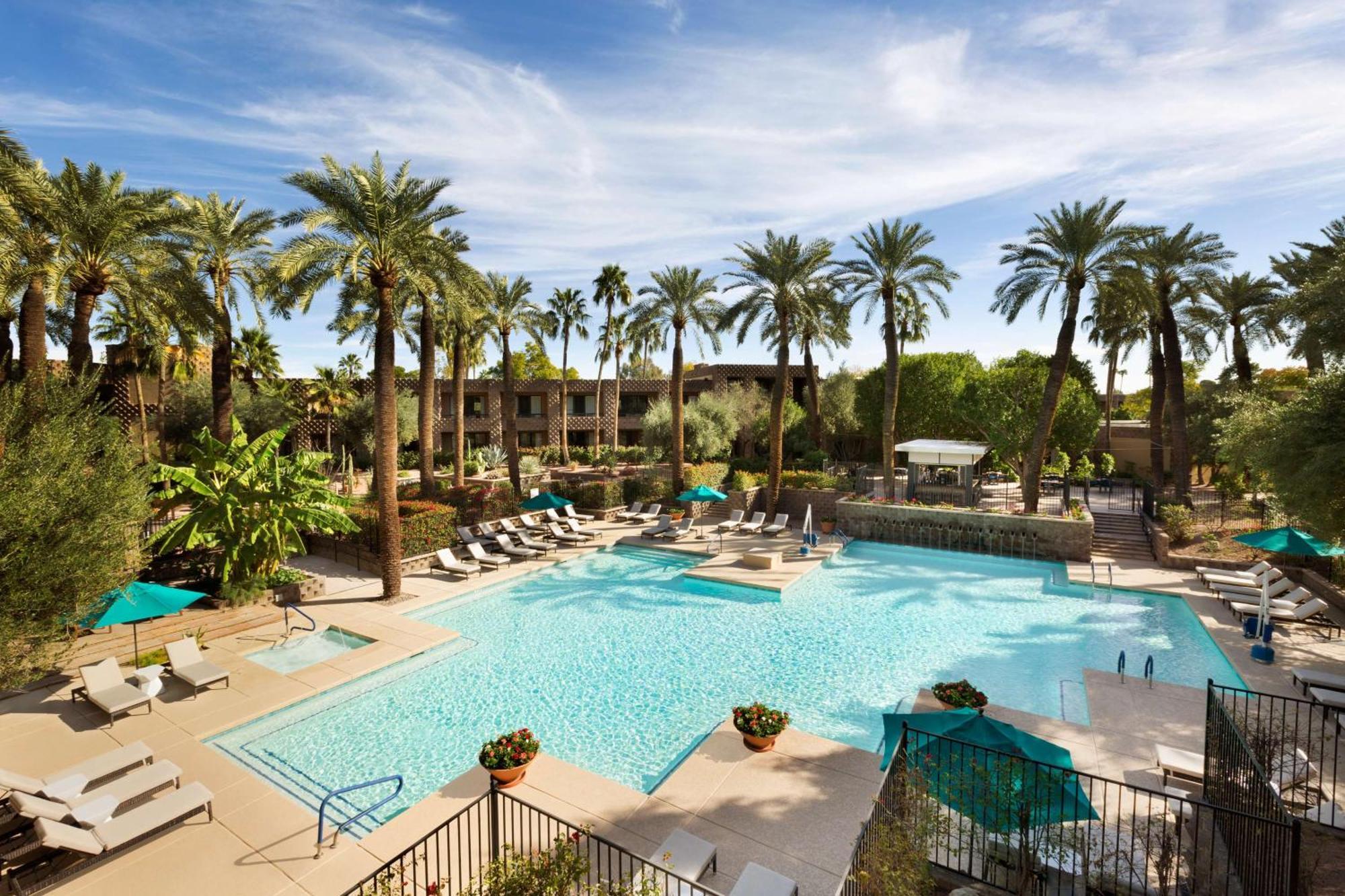 Doubletree By Hilton Paradise Valley Resort Scottsdale Exterior photo